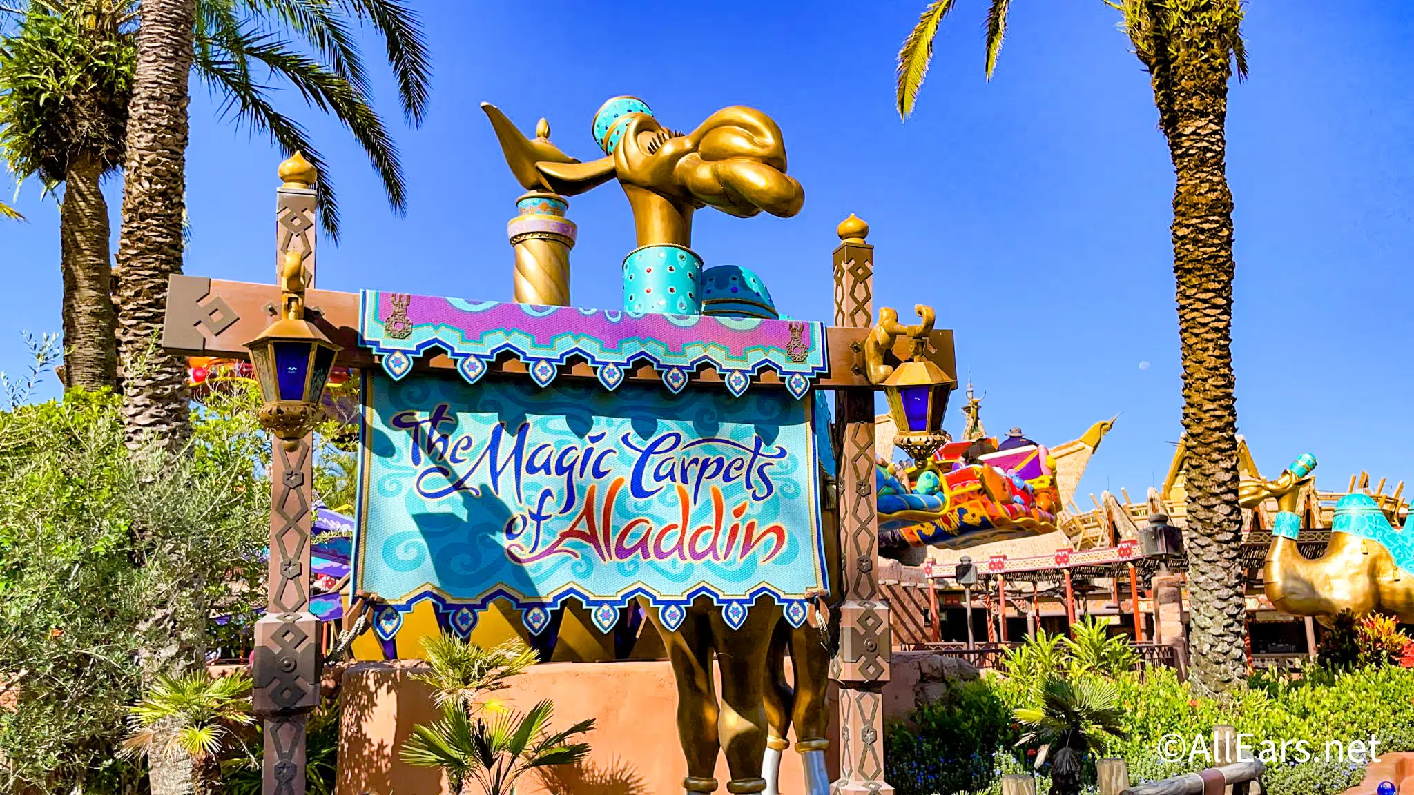 imagen sobre la atraccion de the magic carpets of aladdin en magic kingdom disney orlando
