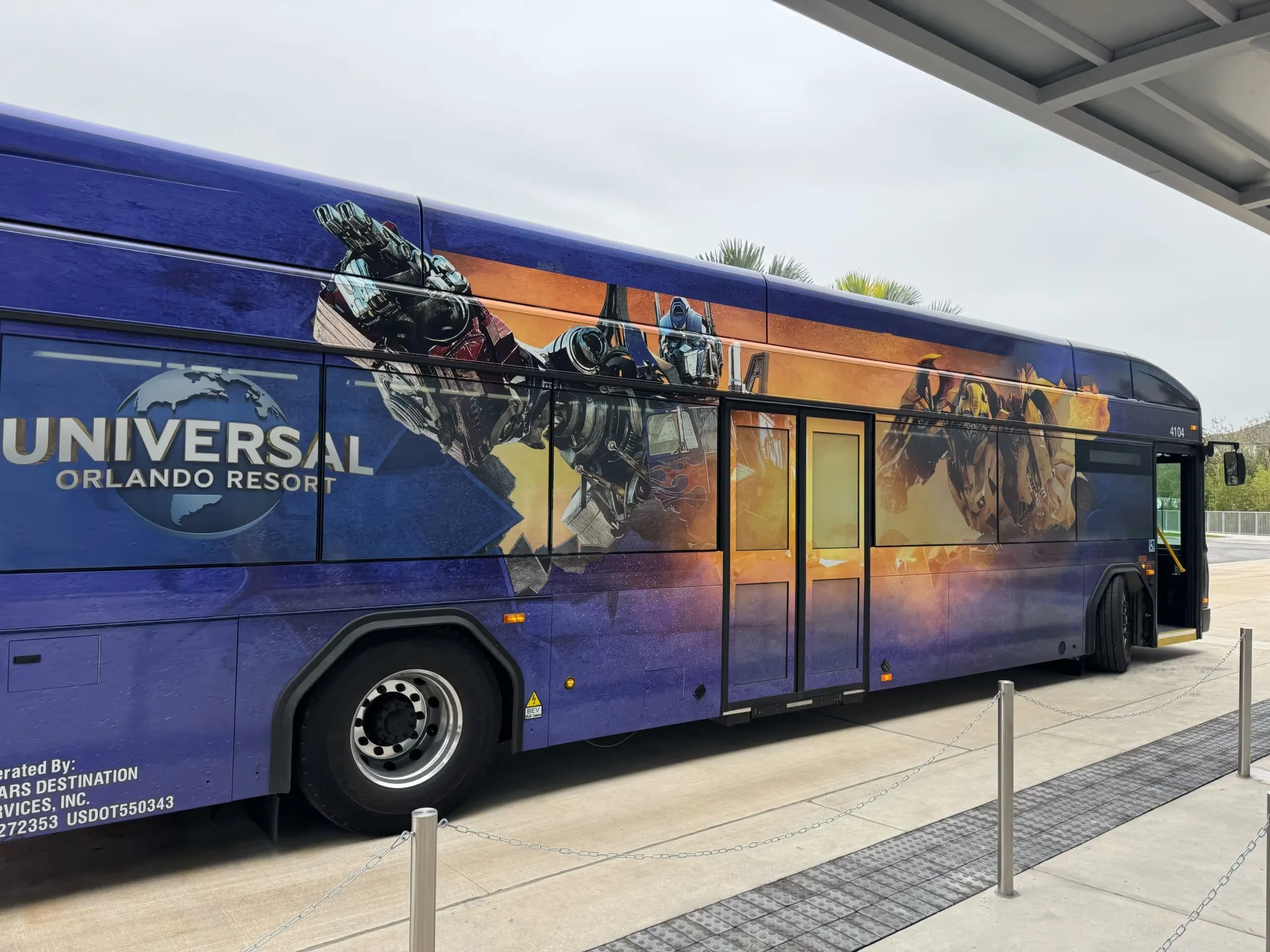 foto del bus de universal orlando